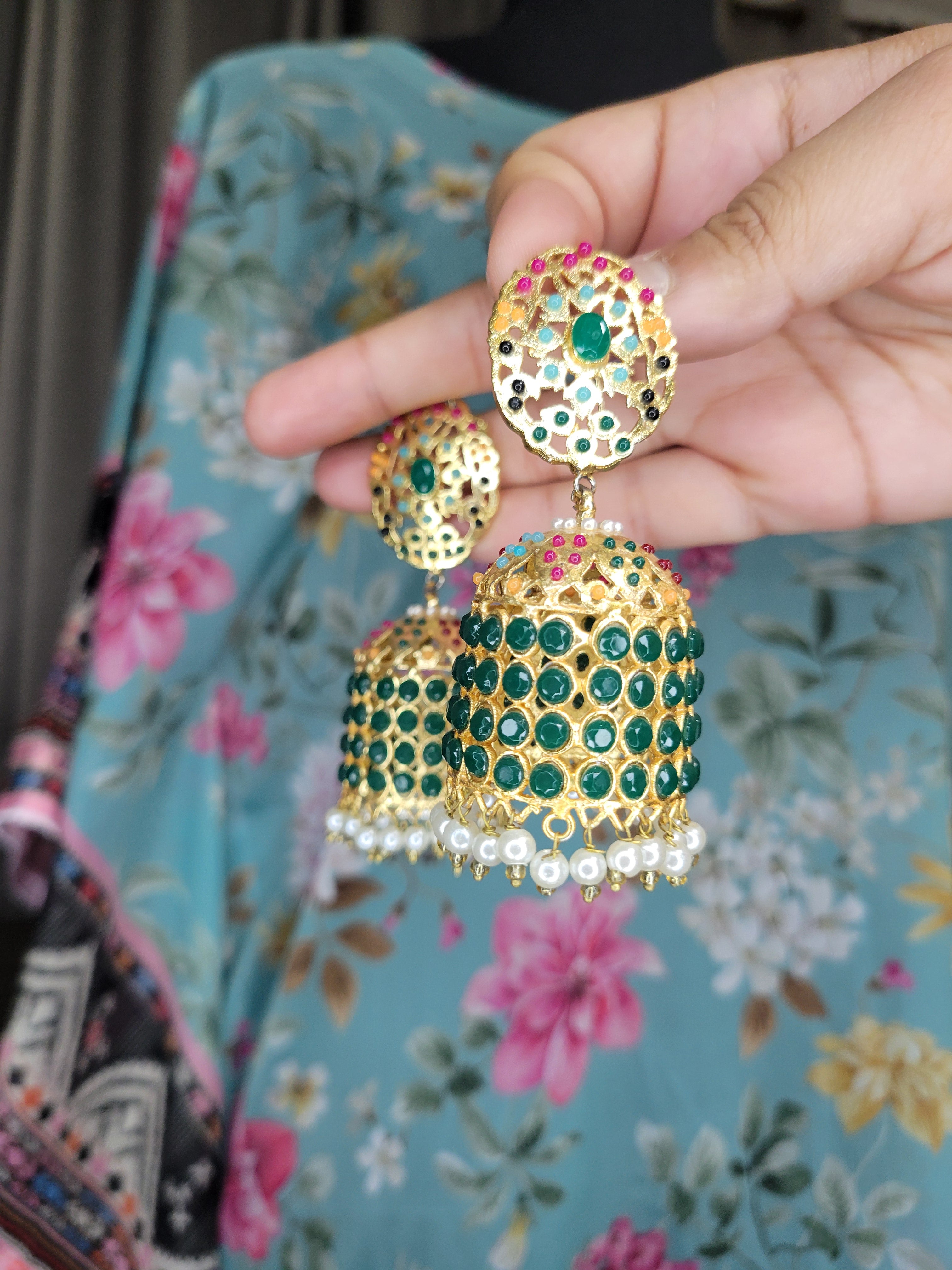 Jhumka gal