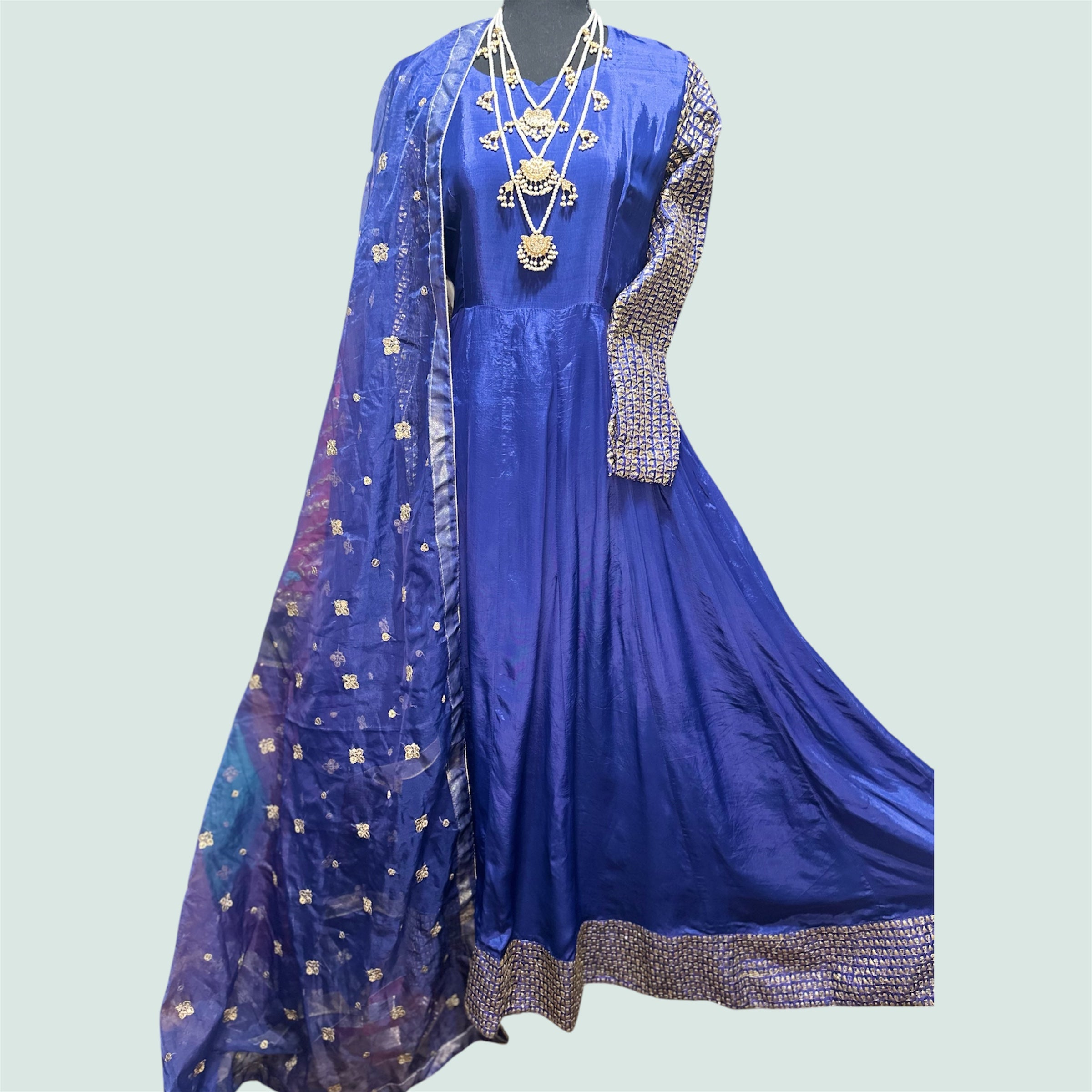 The Mehrani maxi