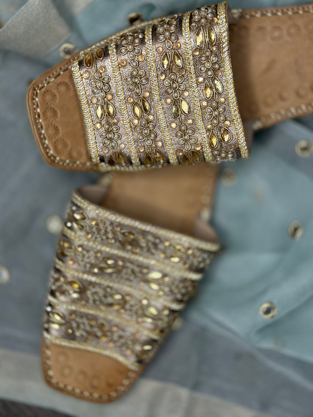 The shaadi festive sandal