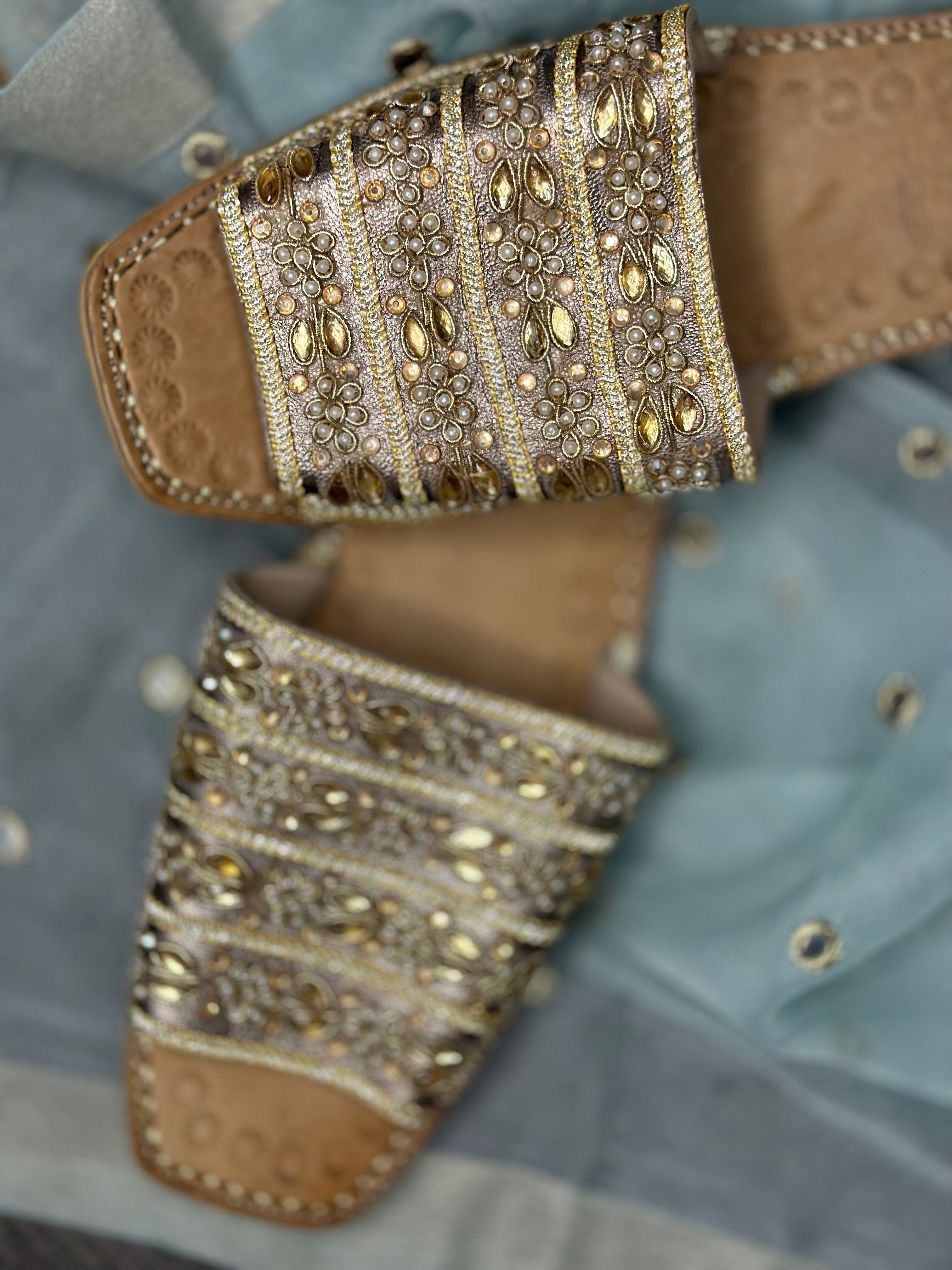 The shaadi festive sandal